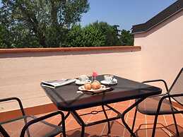 Yachting Hotel Mistral