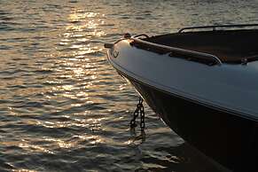 Yachting Hotel Mistral