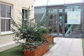 Grand Plaza Serviced Apartments