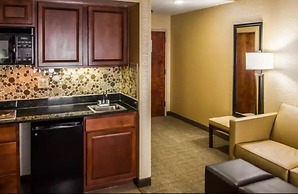 Quality Suites NYC Gateway