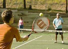 Panorama Mountain Resort - Ski Tip Tamarack Condos