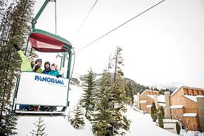 Panorama Mountain Resort - Ski Tip Tamarack Condos