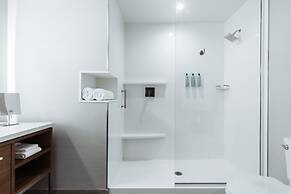 Courtyard by Marriott Santa Barbara Downtown