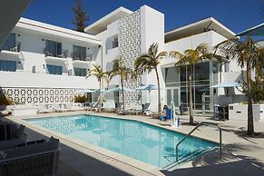 Courtyard by Marriott Santa Barbara Downtown