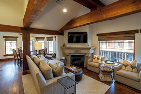 The Chateaux Deer Valley