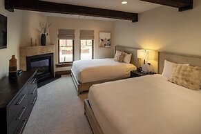 The Chateaux Deer Valley