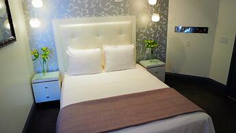 La Pensione Hotel