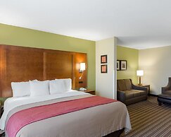 Comfort Inn & Suites Fayetteville - University Area