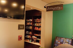 Hilton Garden Inn Redding