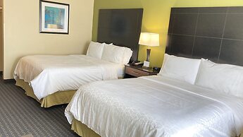 Holiday Inn Express Hotel & Suites Edmond by IHG