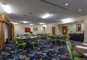 Holiday Inn Express Hotel & Suites Edmond by IHG