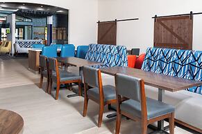 Holiday Inn Express Hotel & Suites Pittsburgh-South Side by IHG