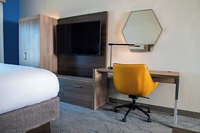 Holiday Inn Express Hotel & Suites Pittsburgh-South Side by IHG
