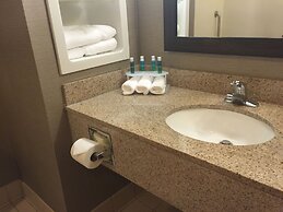 Holiday Inn Express Hotel & Suites Pittsburgh-South Side by IHG