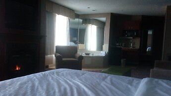 Holiday Inn Express Hotel & Suites Manchester Airport by IHG