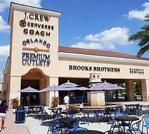 Holiday Inn Express Hotel & Suites Manchester Airport by IHG