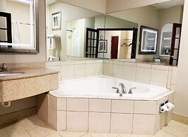 Holiday Inn Express Hotel & Suites Gainesville by IHG