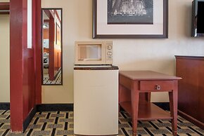 Howard Johnson by Wyndham San Marcos