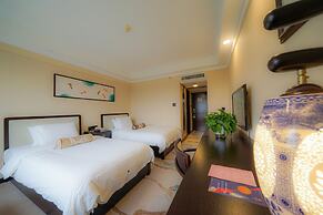 Guangdong Hotel-Free Shuttle & Registration Counter Service during Can