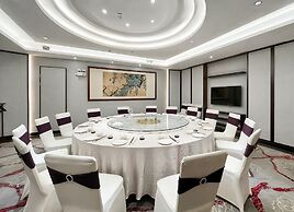 Guangdong Hotel-Free Shuttle & Registration Counter Service during Can