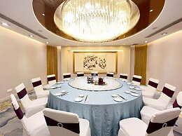 Guangdong Hotel-Free Shuttle & Registration Counter Service during Can