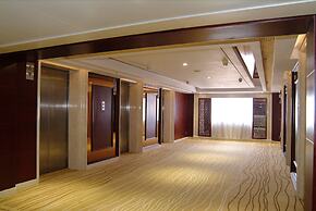 Guangdong Hotel-Free Shuttle & Registration Counter Service during Can