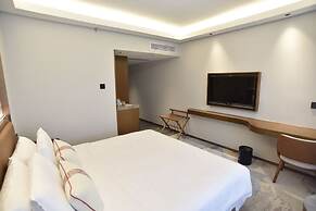 Guangdong Hotel-Free Shuttle & Registration Counter Service during Can