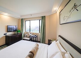 Guangdong Hotel-Free Shuttle & Registration Counter Service during Can