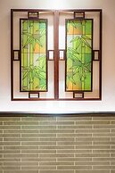 Guangdong Hotel-Free Shuttle & Registration Counter Service during Can