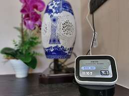 Guangdong Hotel-Free Shuttle & Registration Counter Service during Can