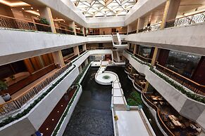 Guangdong Hotel-Free Shuttle & Registration Counter Service during Can