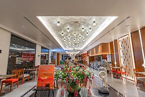 The Royal Paradise Hotel & Spa