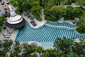 The Royal Paradise Hotel & Spa