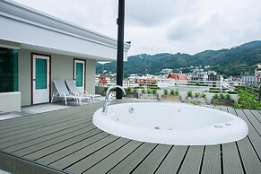 The Royal Paradise Hotel & Spa