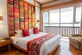 The Royal Paradise Hotel & Spa