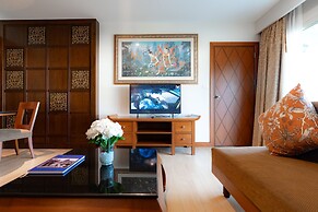 The Royal Paradise Hotel & Spa