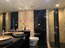 The Royal Paradise Hotel & Spa