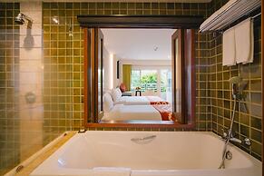 The Royal Paradise Hotel & Spa