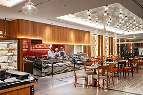 The Royal Paradise Hotel & Spa