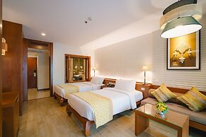 The Royal Paradise Hotel & Spa