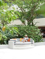 The Royal Paradise Hotel & Spa