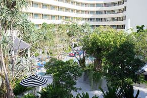 The Royal Paradise Hotel & Spa