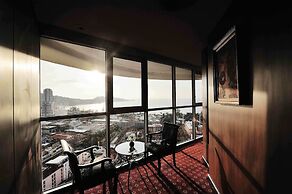 The Royal Paradise Hotel & Spa