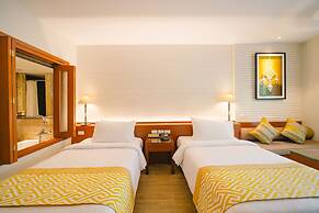 The Royal Paradise Hotel & Spa