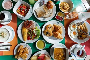 The Royal Paradise Hotel & Spa