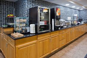 AmericInn by Wyndham Shakopee Near Canterbury Park