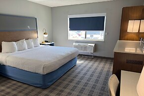 AmericInn by Wyndham Shakopee Near Canterbury Park