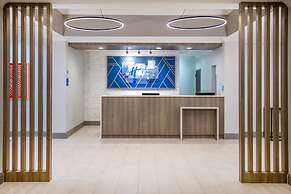 Holiday Inn Express Hotel & Suites New Tampa I-75 by IHG