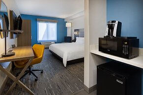 Holiday Inn Express Hotel & Suites New Tampa I-75 by IHG