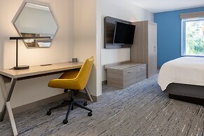 Holiday Inn Express Hotel & Suites New Tampa I-75 by IHG